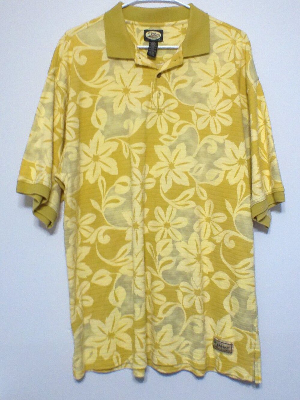 Tommy Bahama Polo Shirt Men’s Large Yellow Floral Hawaiian 100 % Cotton